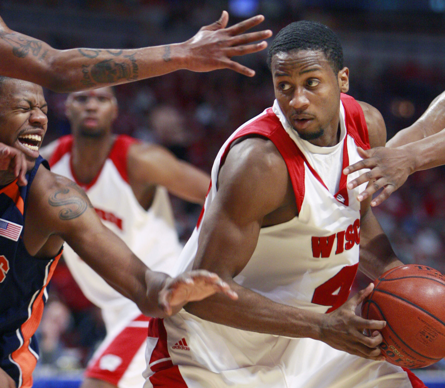 Alando Tucker, men's basketball